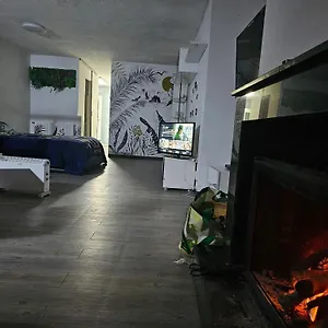 Apartamento Estudio En Alquiler, Begur